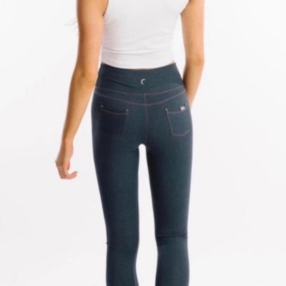 Zyia Active Cheyenne Comfort High Rise Leggings - Picture 6 of 6